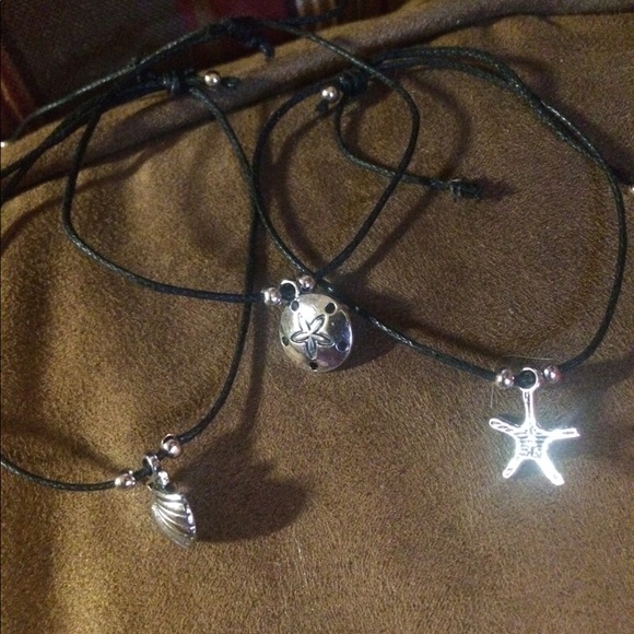 Adjustable anklets / bracelets - Picture 3 of 3